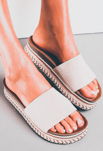 Thread Detailed Wide Strap Sliders